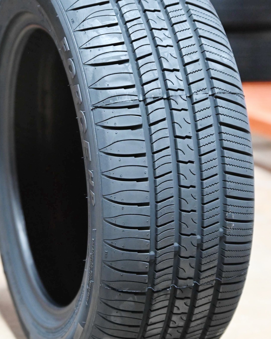 4 NEW ATLAS FORCE HP 205/65R15 94H HP 2056515 R15