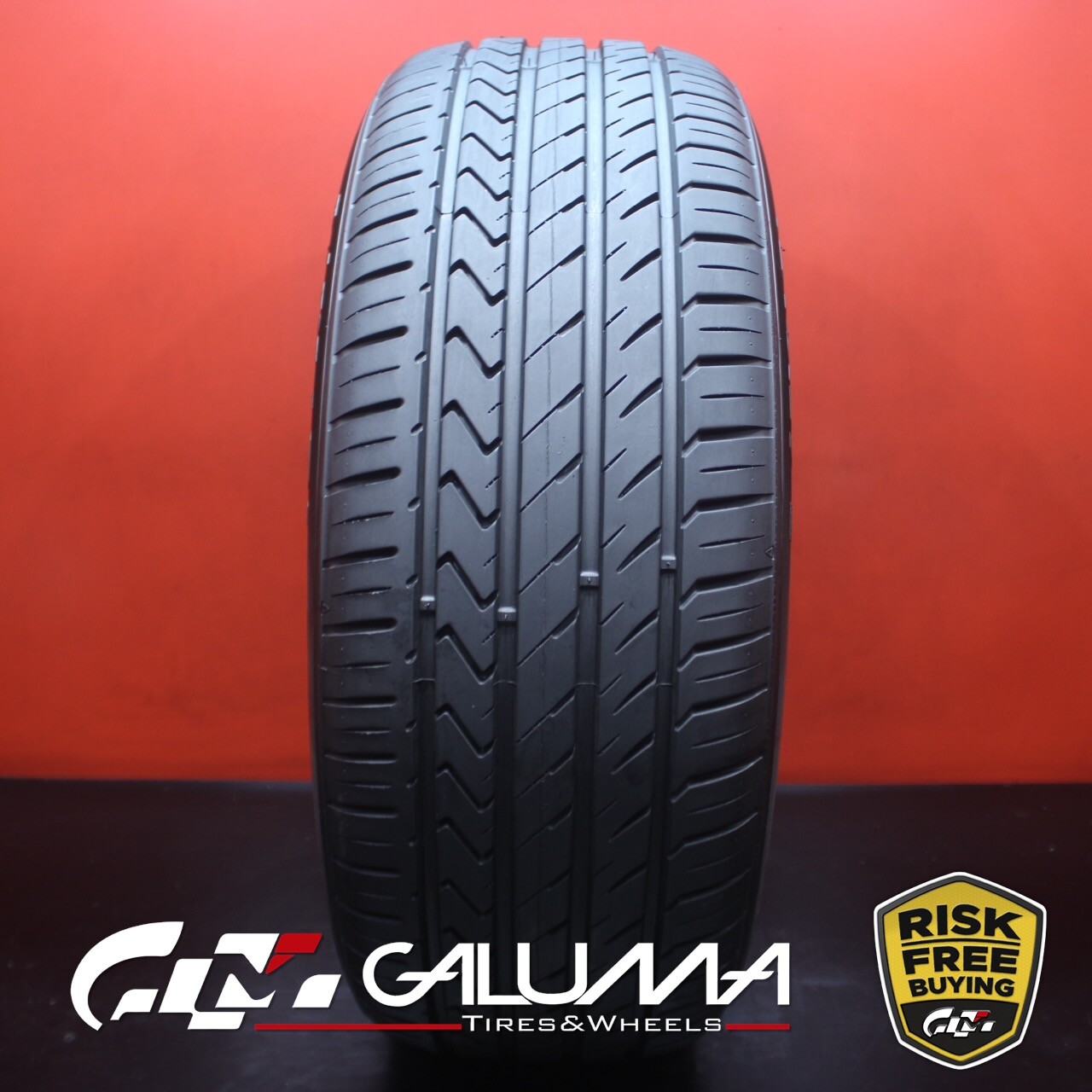 1 (One) Tire LikeNEW Lexani LX Twenty 235/55R19 235/55/19 ZR19 No Patch #81957