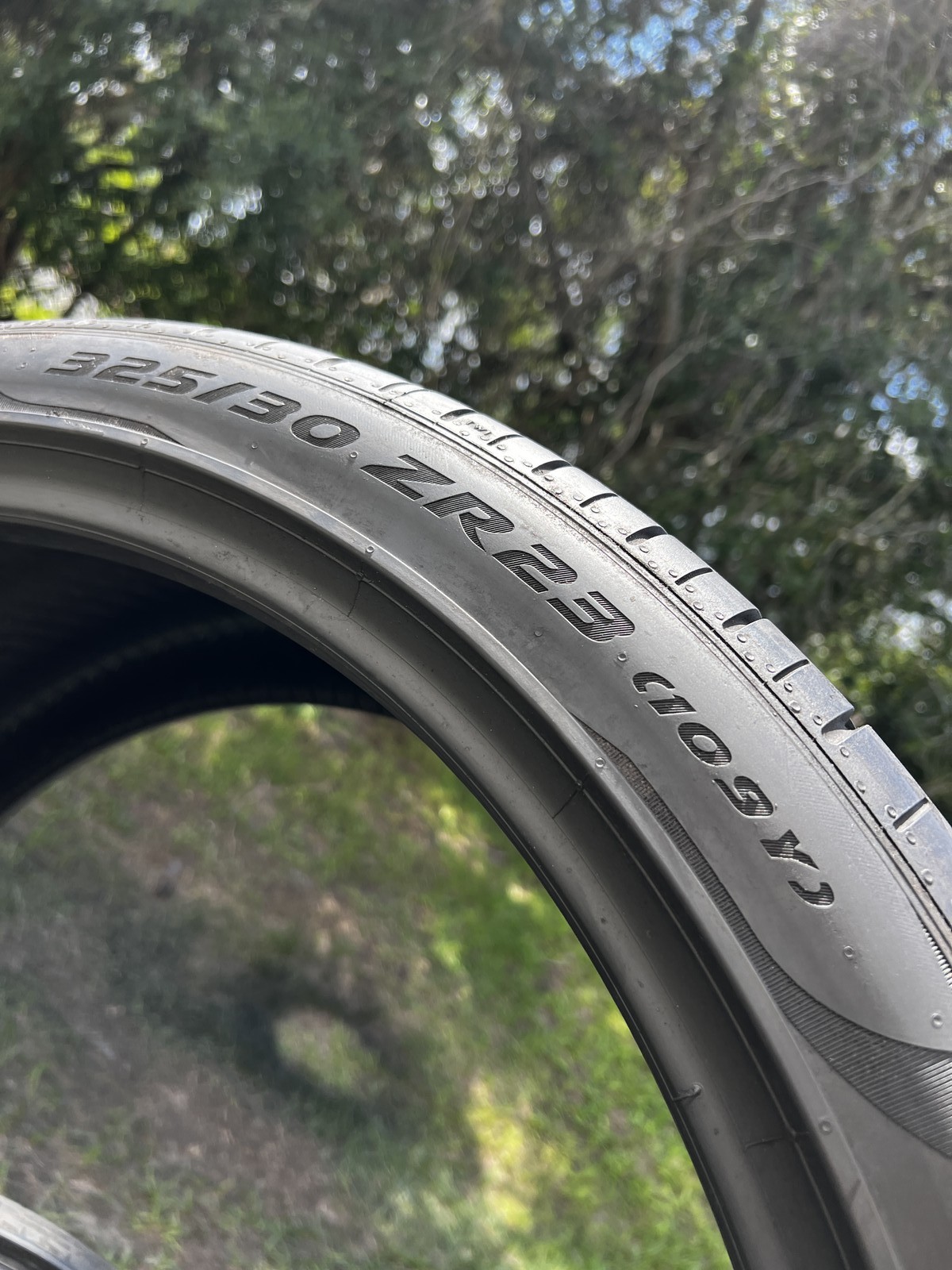 1 Tire Pirelli P Zero Lamborghini Urus 325/30ZR23 109Y DOT.1323 6.5/32