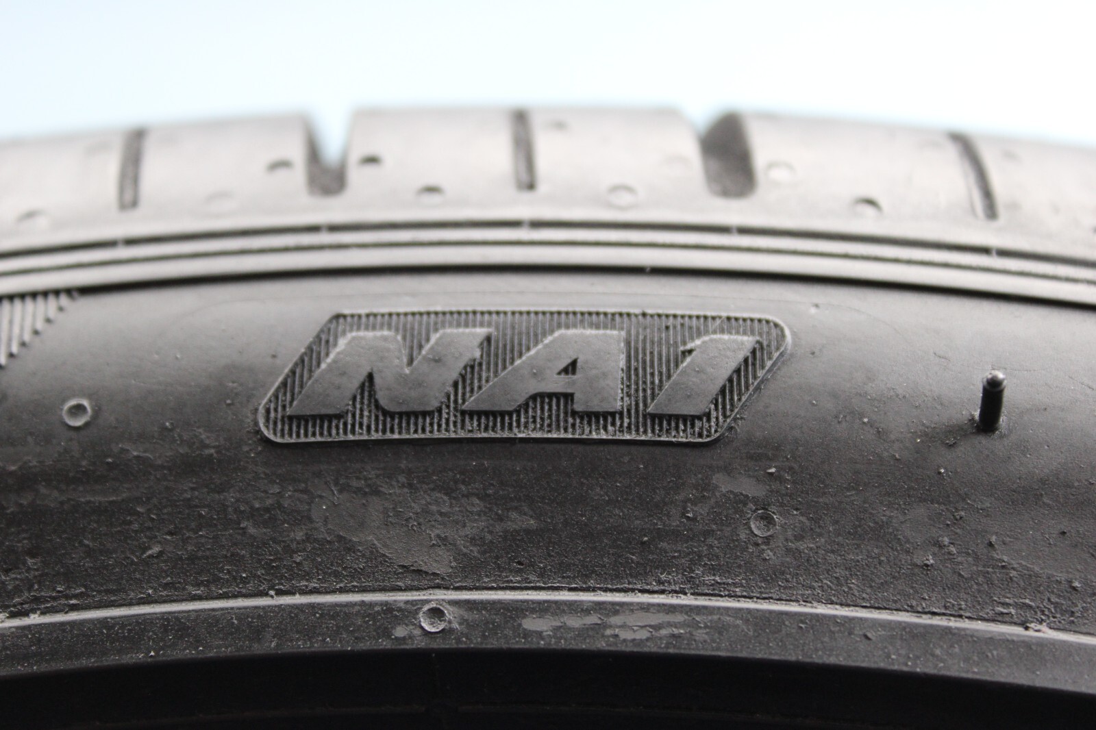 2 Used Pirelli Pzero NA1 PZ4 305/30ZR21 305/30/21 3053021 100Y