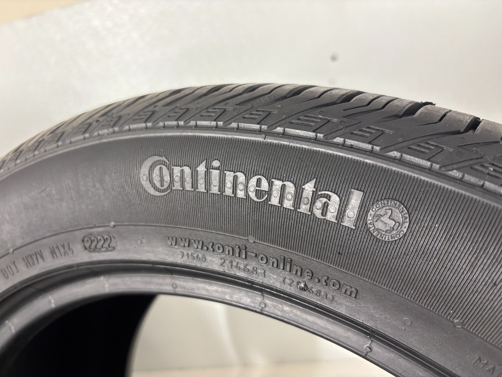 NO SHIPPING ONLY LOCAL PICK UP 4 Tires 275 45 20 Continental CrossContact Sport