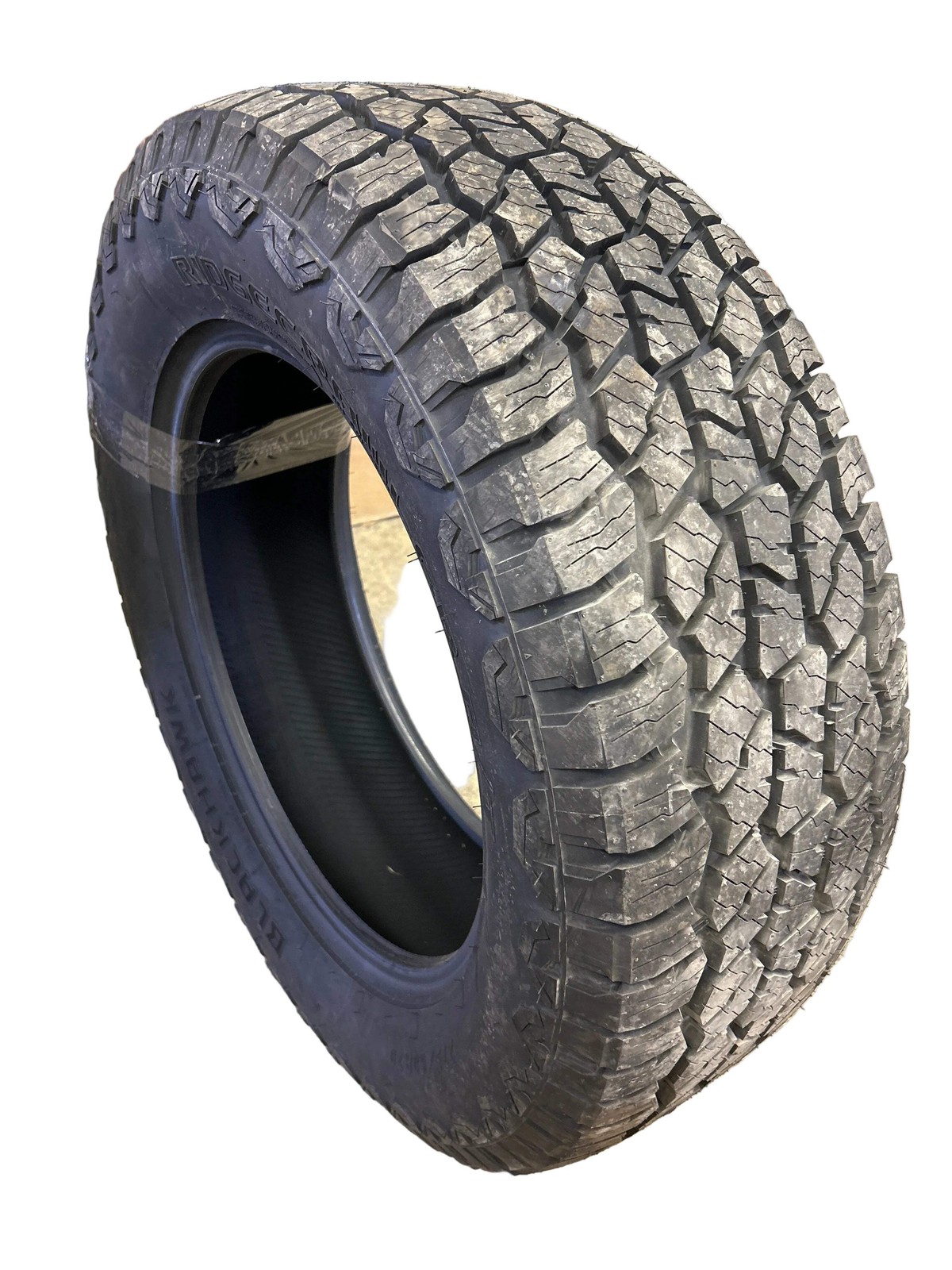 BLACKHAWK RIDGECRAWLER A/T BSW P 275 60 20 115T SL ALL TERRAIN TIRE 4120881V