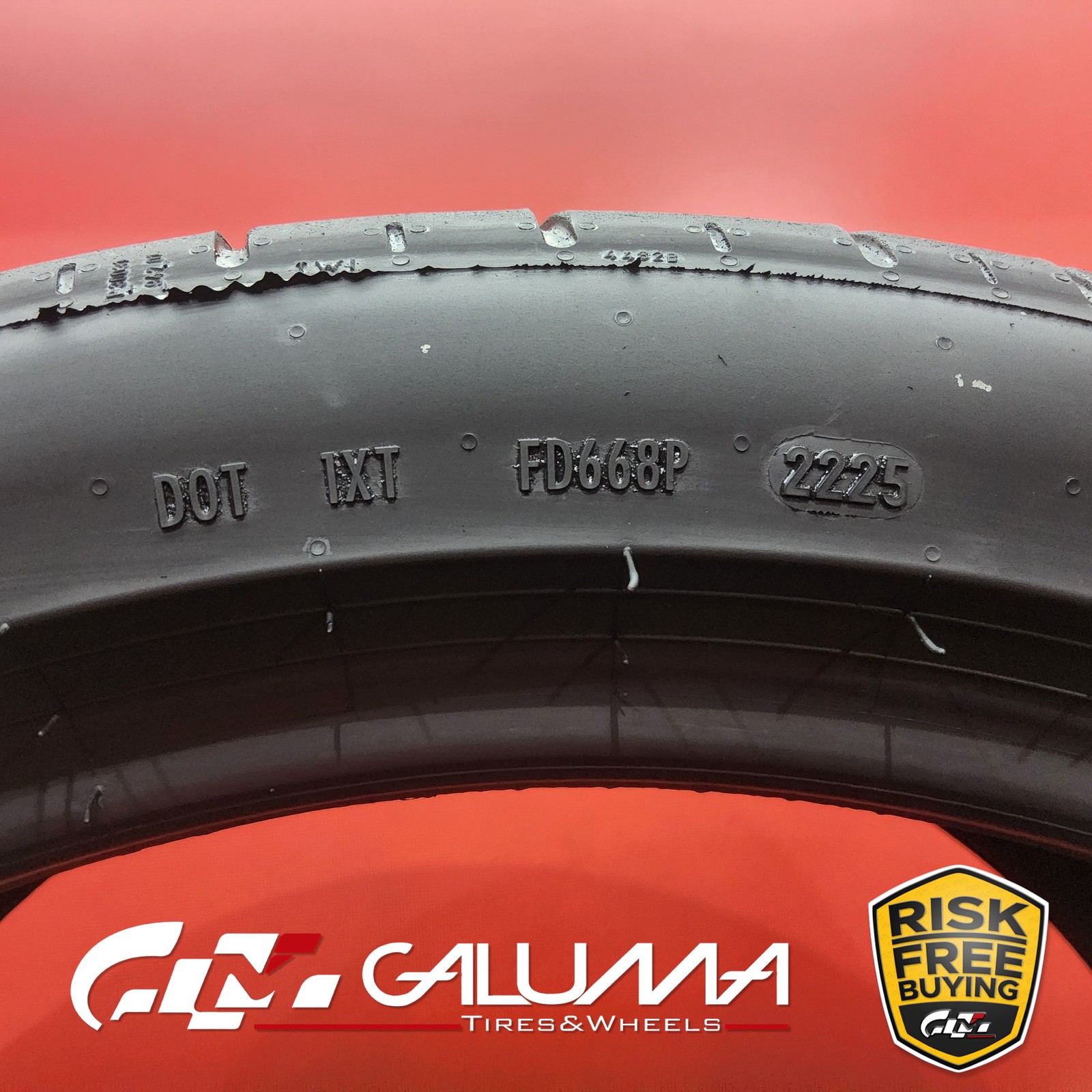 Set of 2 Tires Pirelli P-Zero (PZ5) ★ XL HL295/35/21 ZR21 2953521 110Y #96154