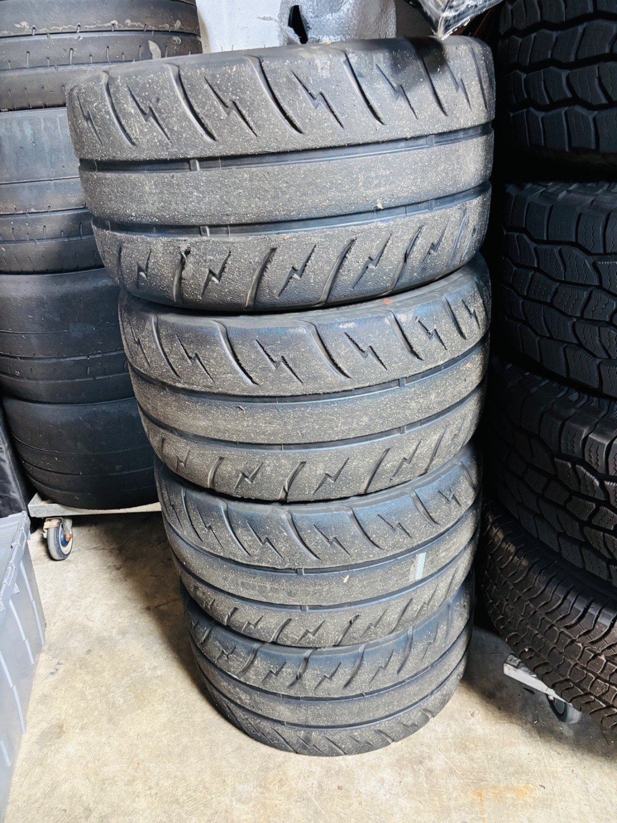 4x Rydanz Shibatire 295/30R18 Revimax R31 Red Label 200TW Motorsport Track Tires