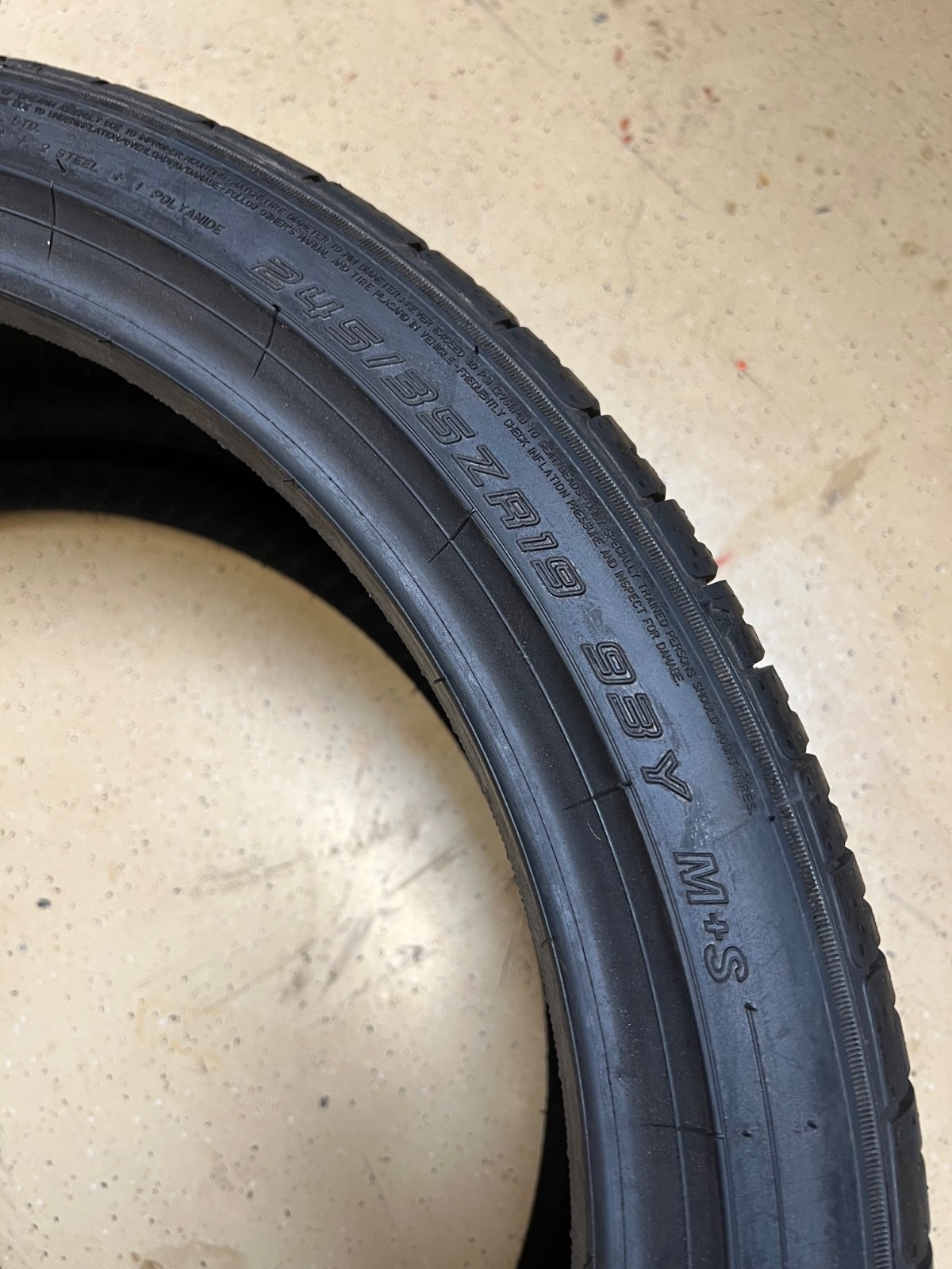 1 – NEW 245/35ZR19 XL (93Y) Falken Azenis FK460 A/S – 7108
