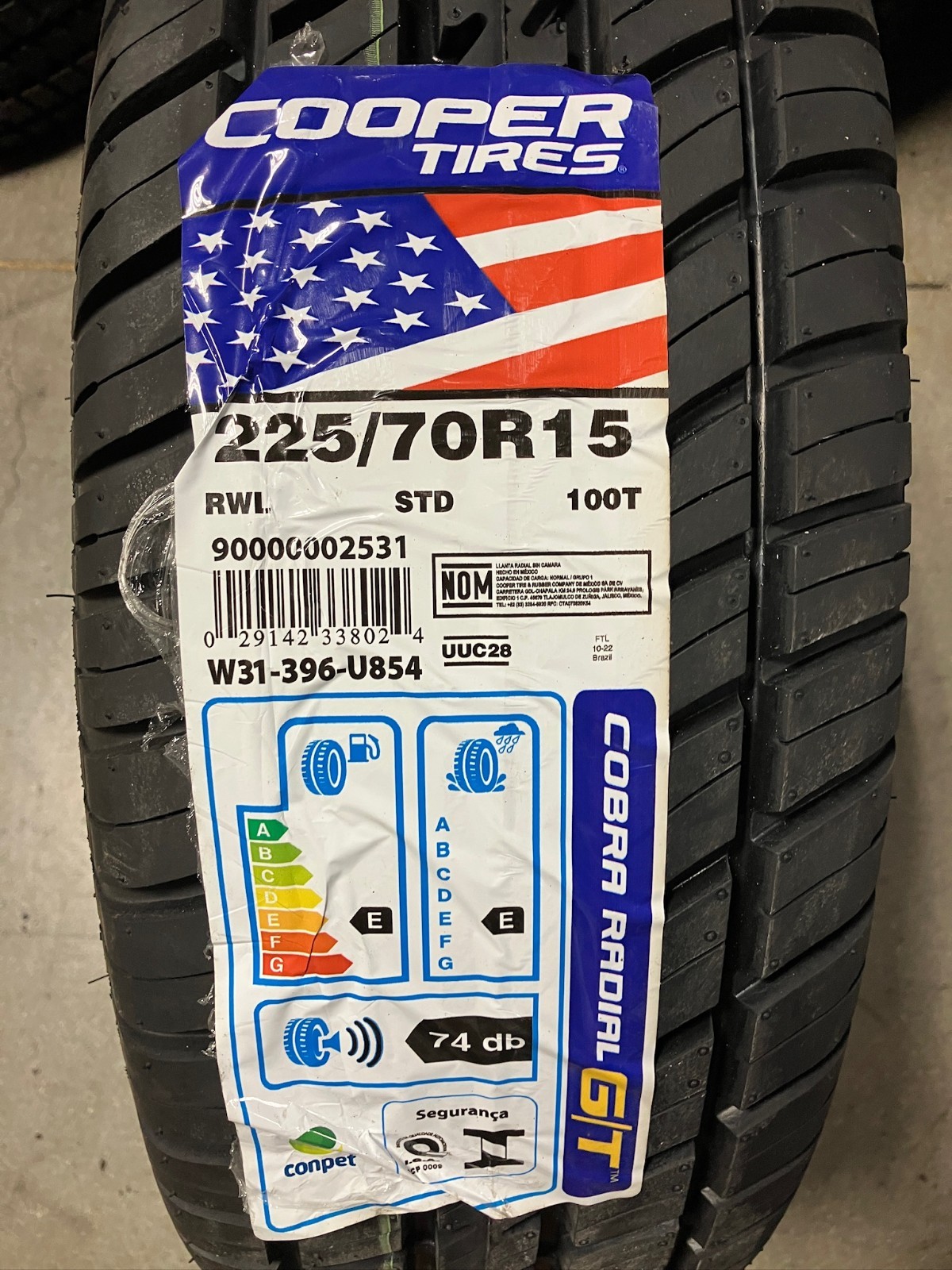 2 New 225 70 15 Cooper Cobra Radial G/T Raised White Letter All Season Tires