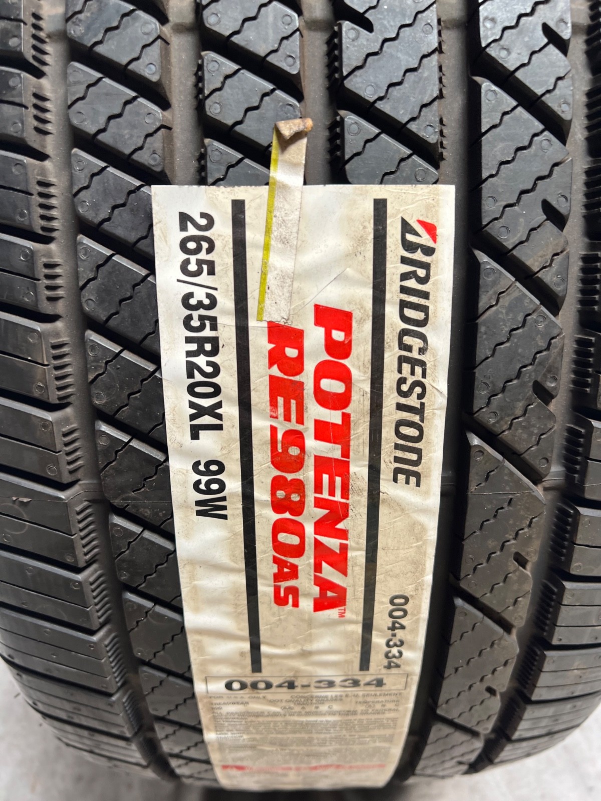 1 – NEW 265/35R20 XL (99W) M + S Bridgestone Potenza RE980AS – 6175