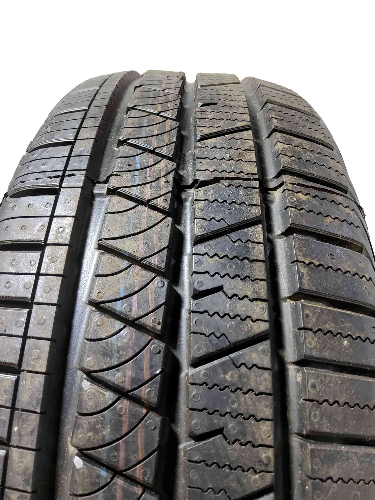 P215/65R16 Continental NEW Cross Contact LX Sport 98 H New 10/32nds