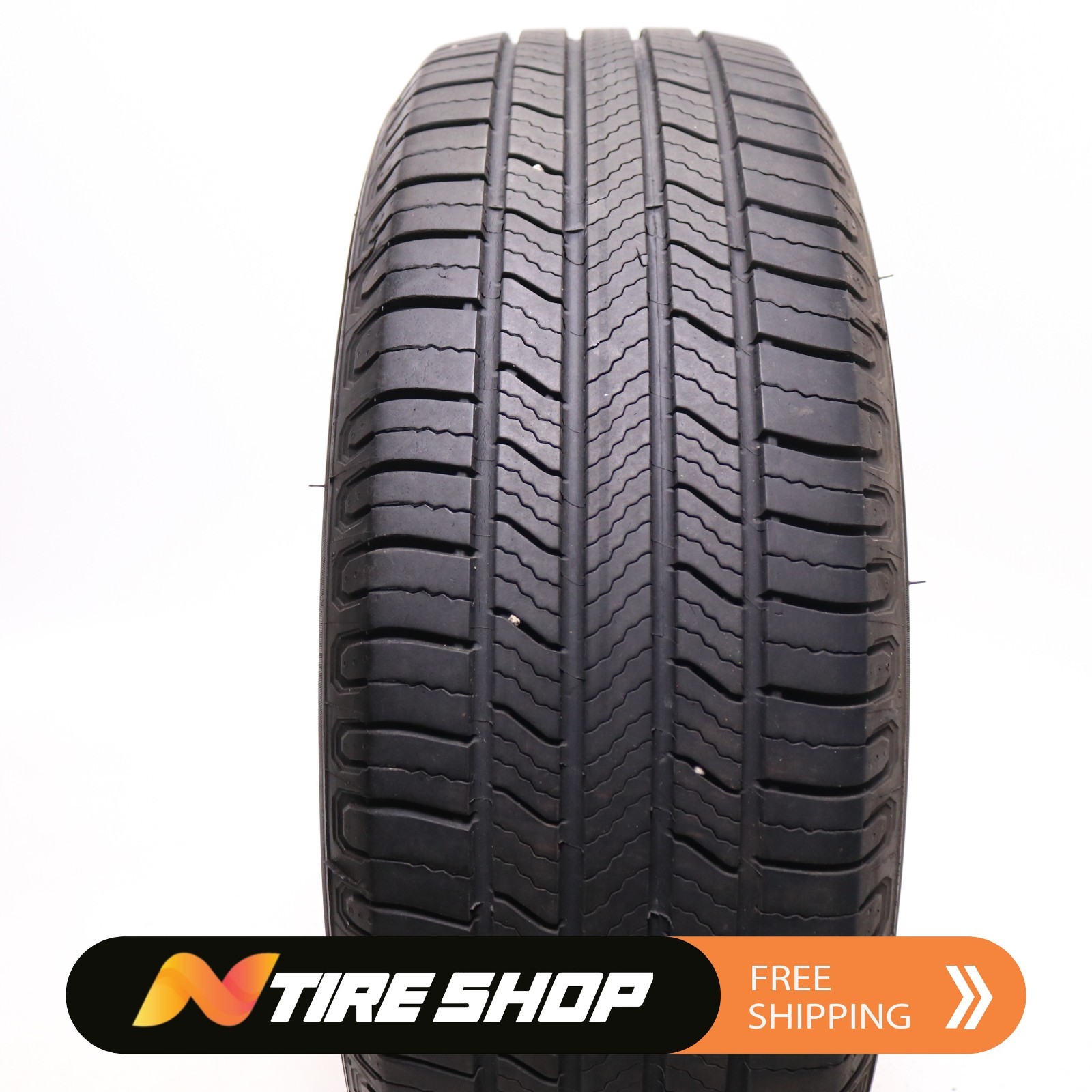 Set of 2 Used 225/65R17 Michelin Defender 2 – 102H – 8.5-9.5/32 No Repairs