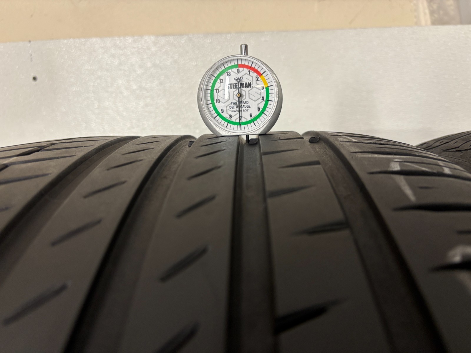 NO SHIPPING ONLY LOCAL PICK UP 2 tires 315 30 22 Continental PremiumContact 6