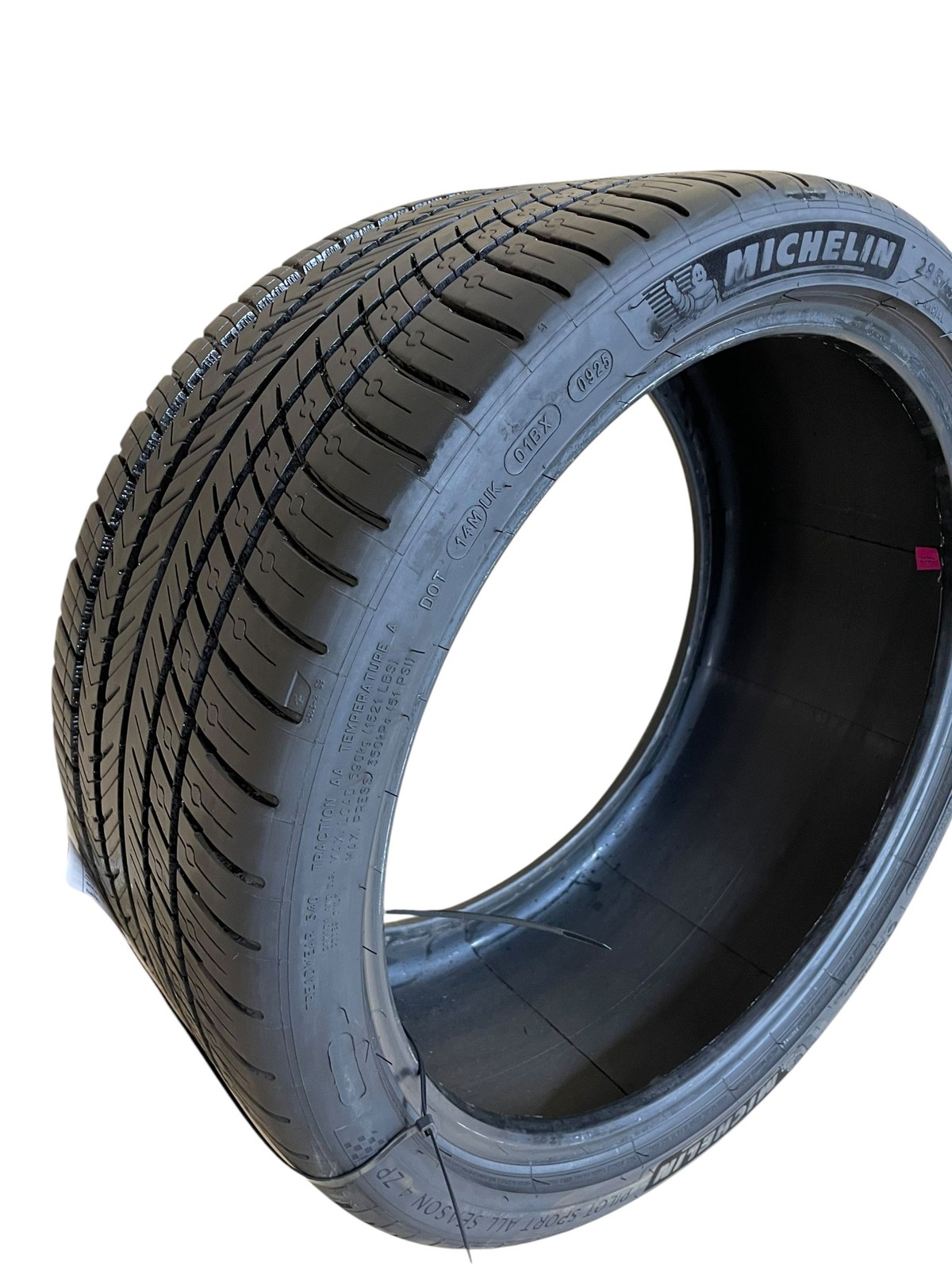 (B) MICHELIN PILOT SPORT ALL SEASON 4 285/30ZR20 95Y DOT 0925 7-7.5/32NDS OEM