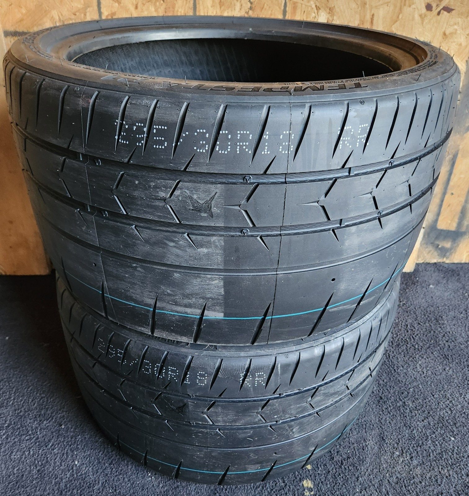 295/30/18 Vitour Tempesta P1 DOT Legal High Performance 200TW Competition Tires