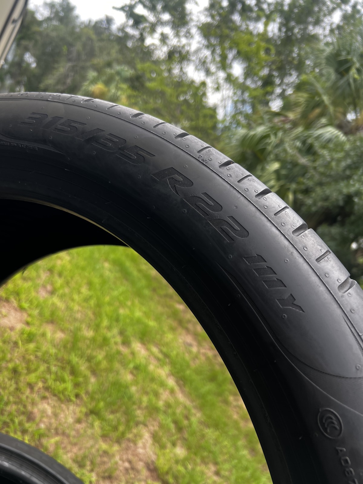 1 Tire Pirelli P Zero PZ4 ★ BMW 315/35R22 111Y DOT.0623 5/32