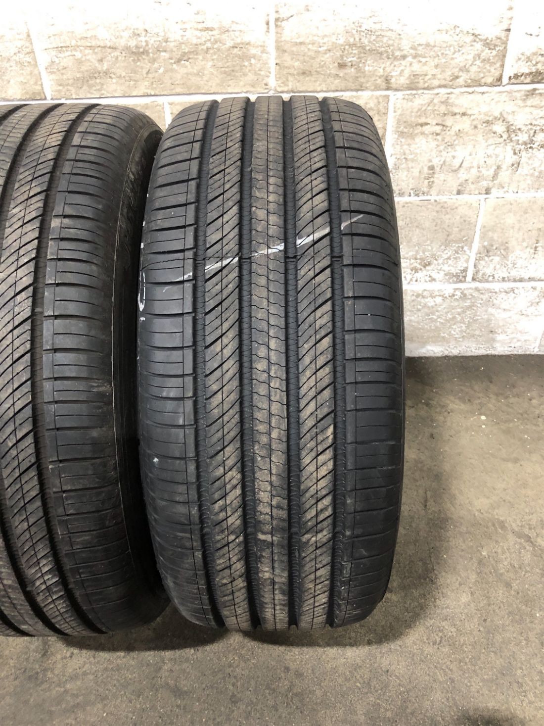 4x P255/40R20 Hankook iON EVO AS SUV EV TO 8/32 101 V Used Tires 2554020