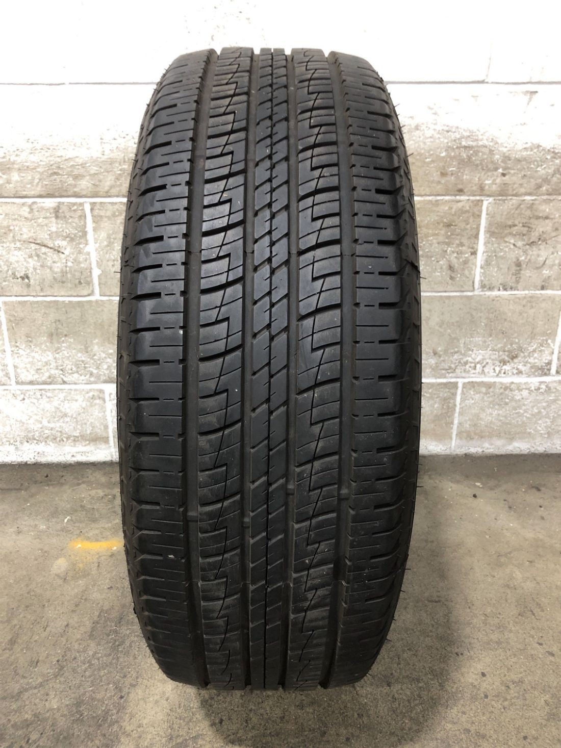 1x P275/60R20 Advanta SV T-01 8/32 115 T Used Tire 2756020