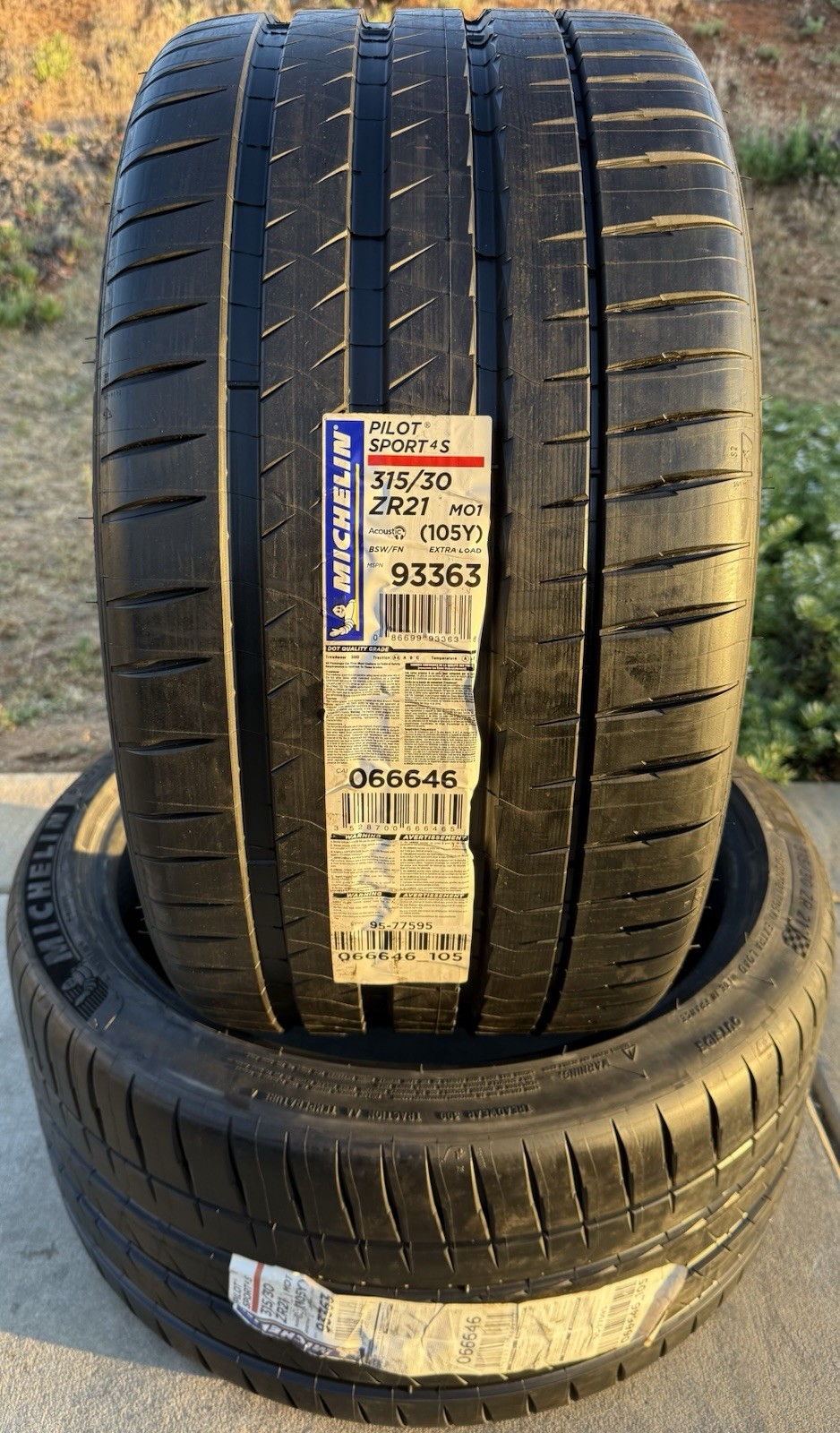 Set of TWO BRAND NEW 315/30ZR21 (105Y) Michelin Pilot Sport 4S MO1 Tires 3153021
