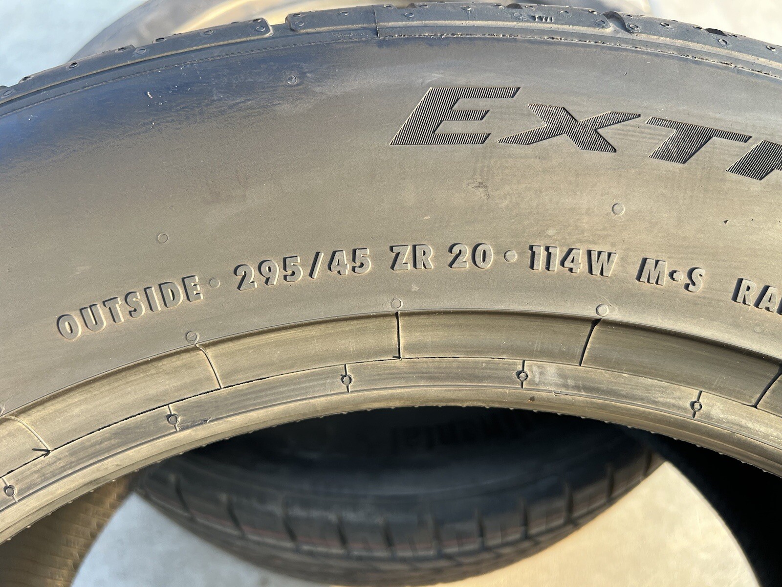 TWO BRAND NEW 295/45ZR20 114W Continental ExtremeContact DWS 06 Plus DWS06+Tires