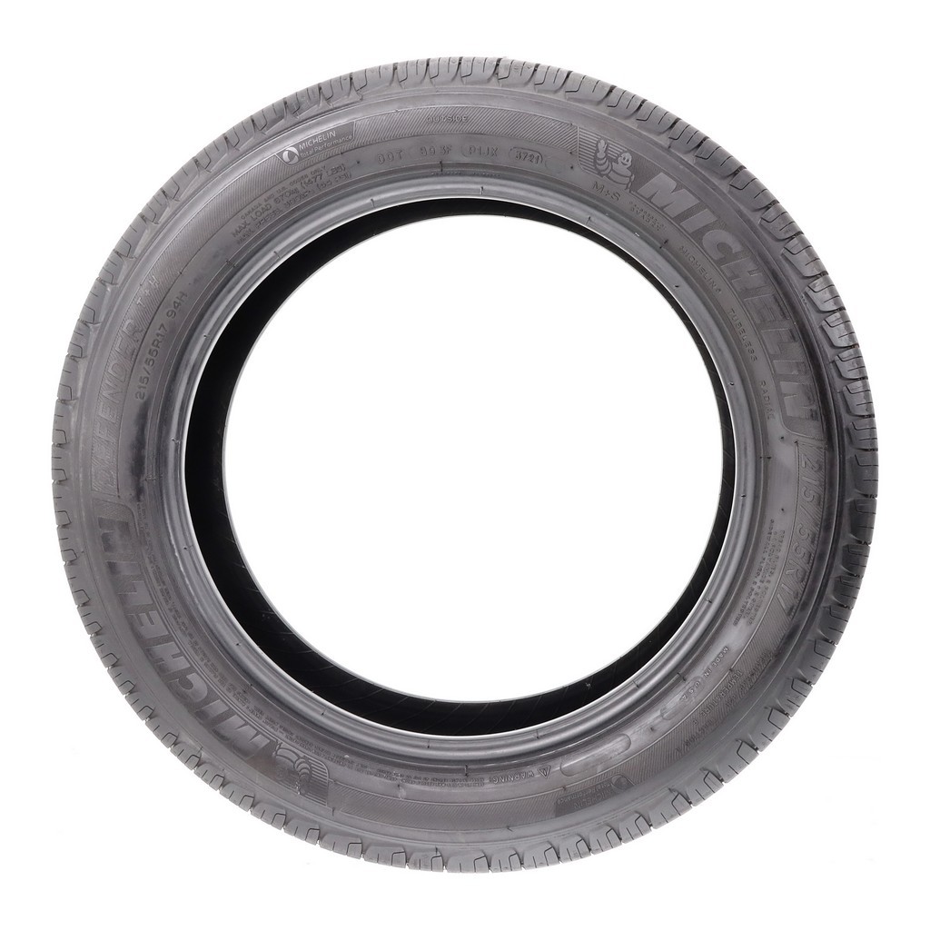 Used 215/55R17 Michelin Defender T+H 94H – 9/32