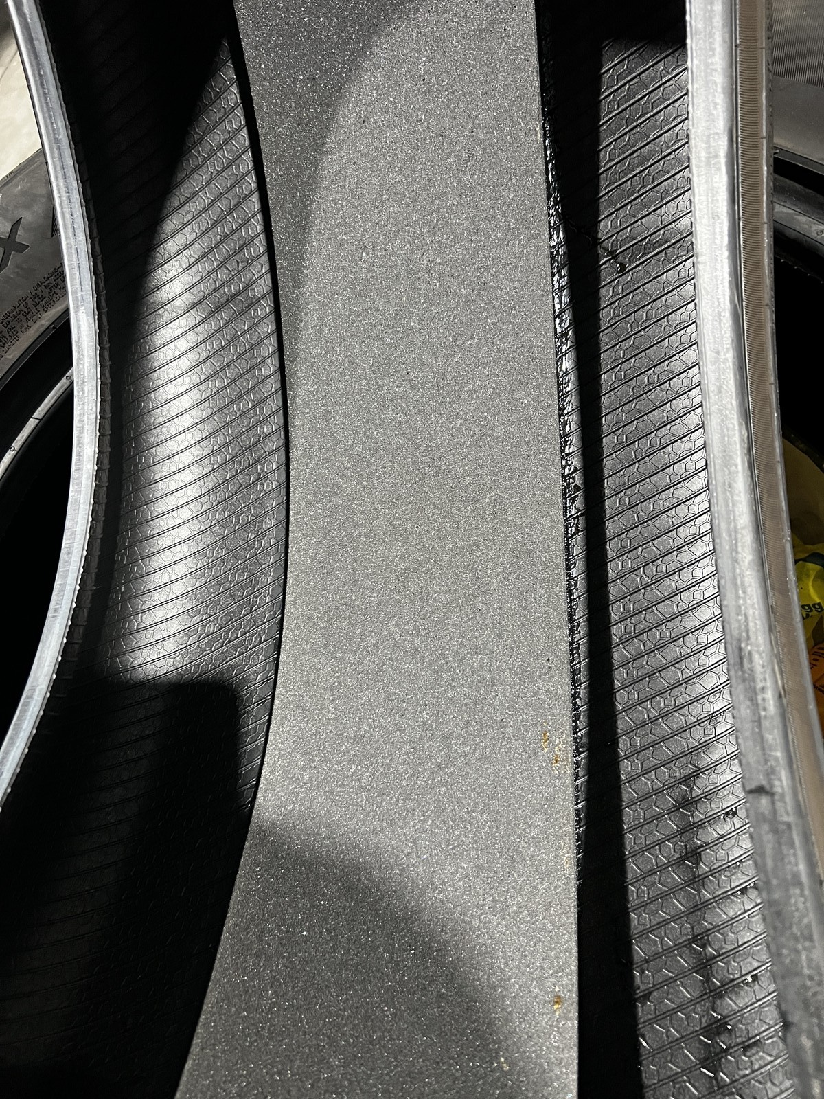 1 Continental EcoContact 6Q MO ContiSilent 325/40R22 114Y DOT.1625 7/32 NO Patch