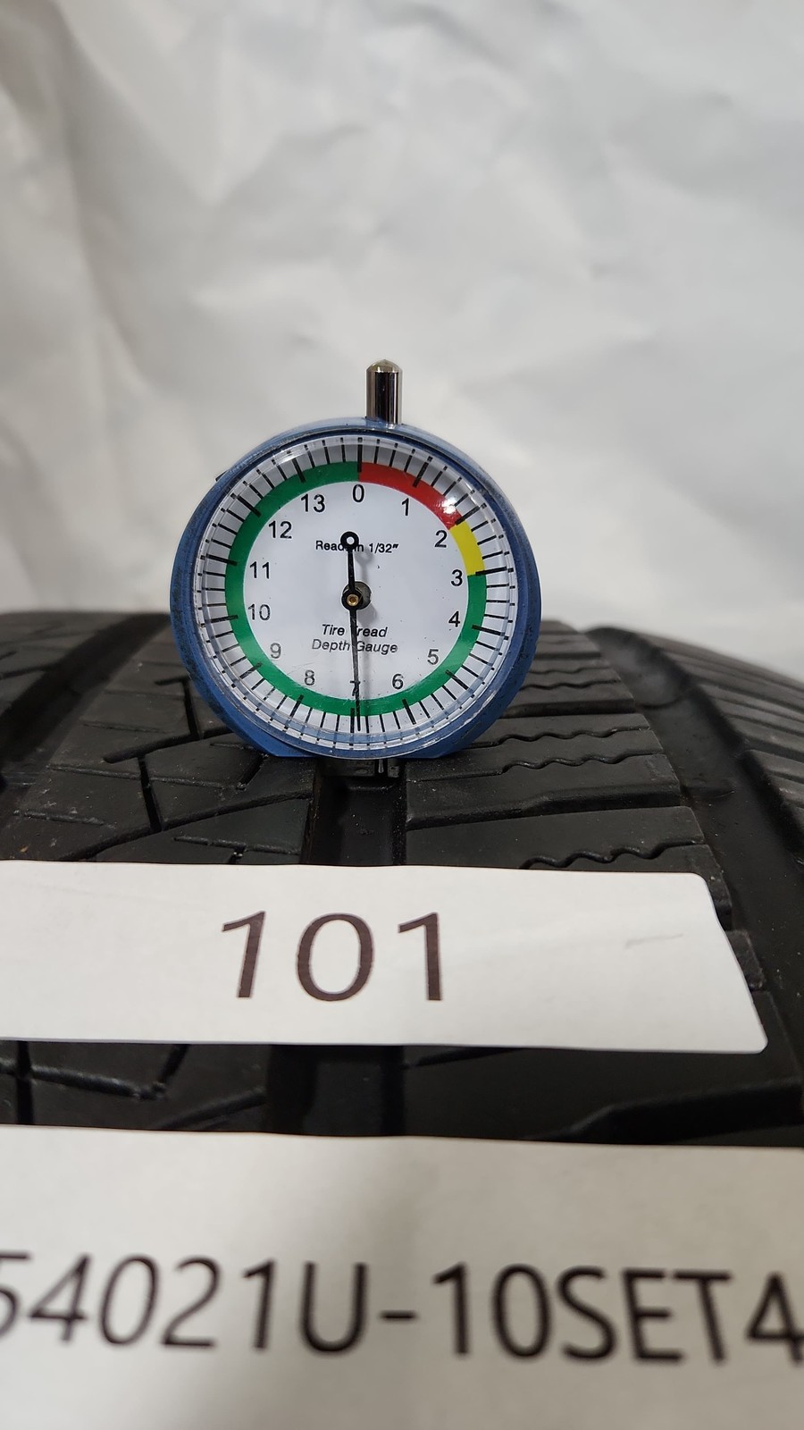 Set of 4 – 315/40R21 Pirelli Scorpion Zero All Season – Used Tires