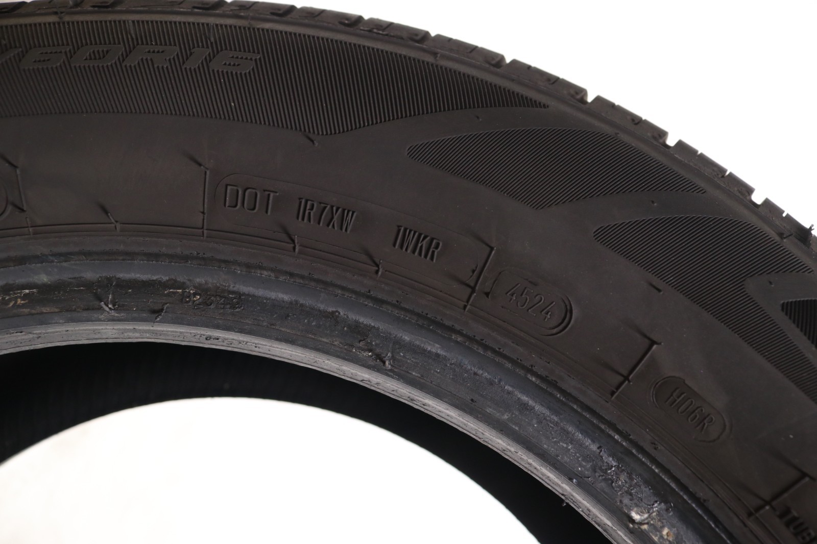 Used 205/60R16 Cooper Endeavor – 92V – 9.5/32