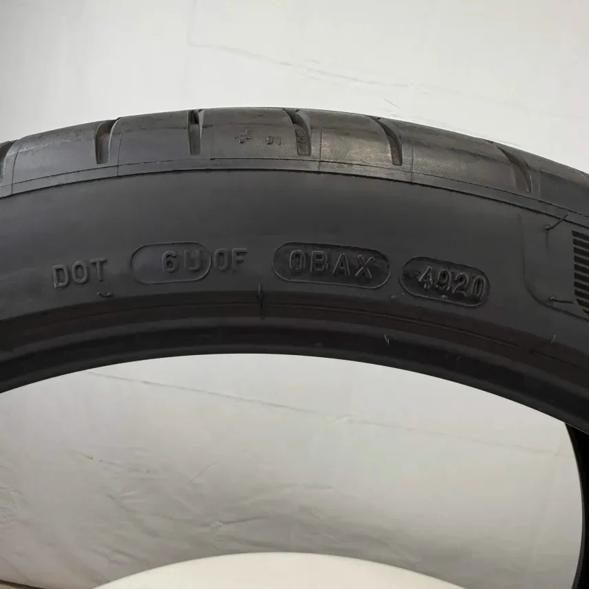 Used 265/35ZR20 Michelin Pilot Sport 4 S NO 99Y 5.5/32 (DOT 20)