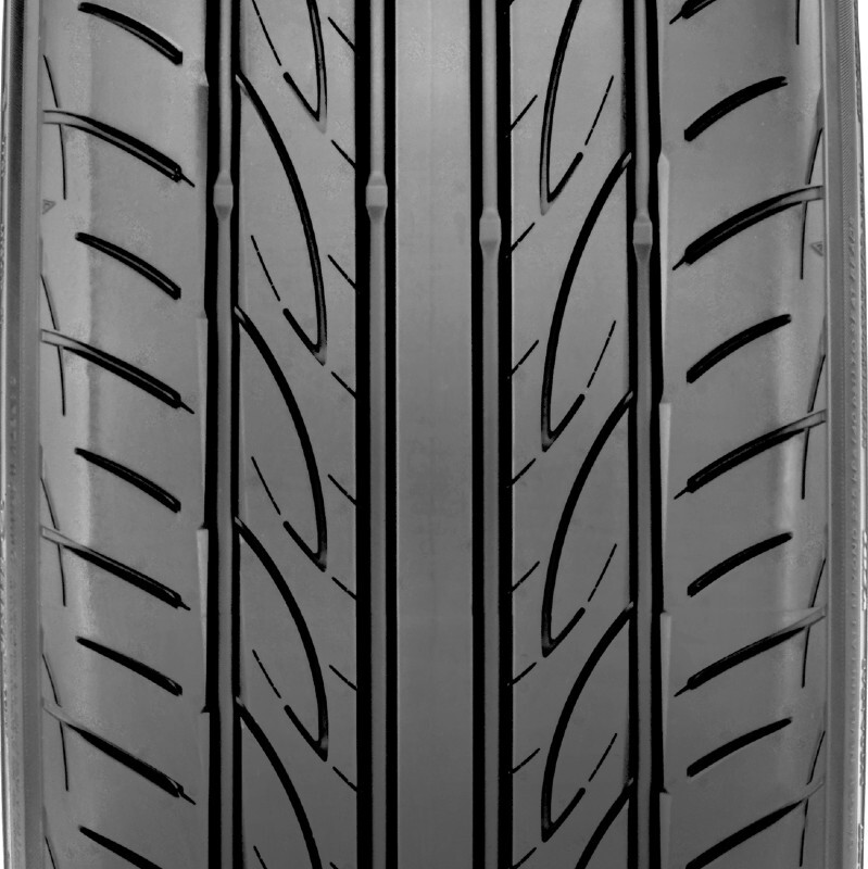 4 New Yokohama Advan Fleva V701 – 235/40r17 Tires 2354017 235 40 17