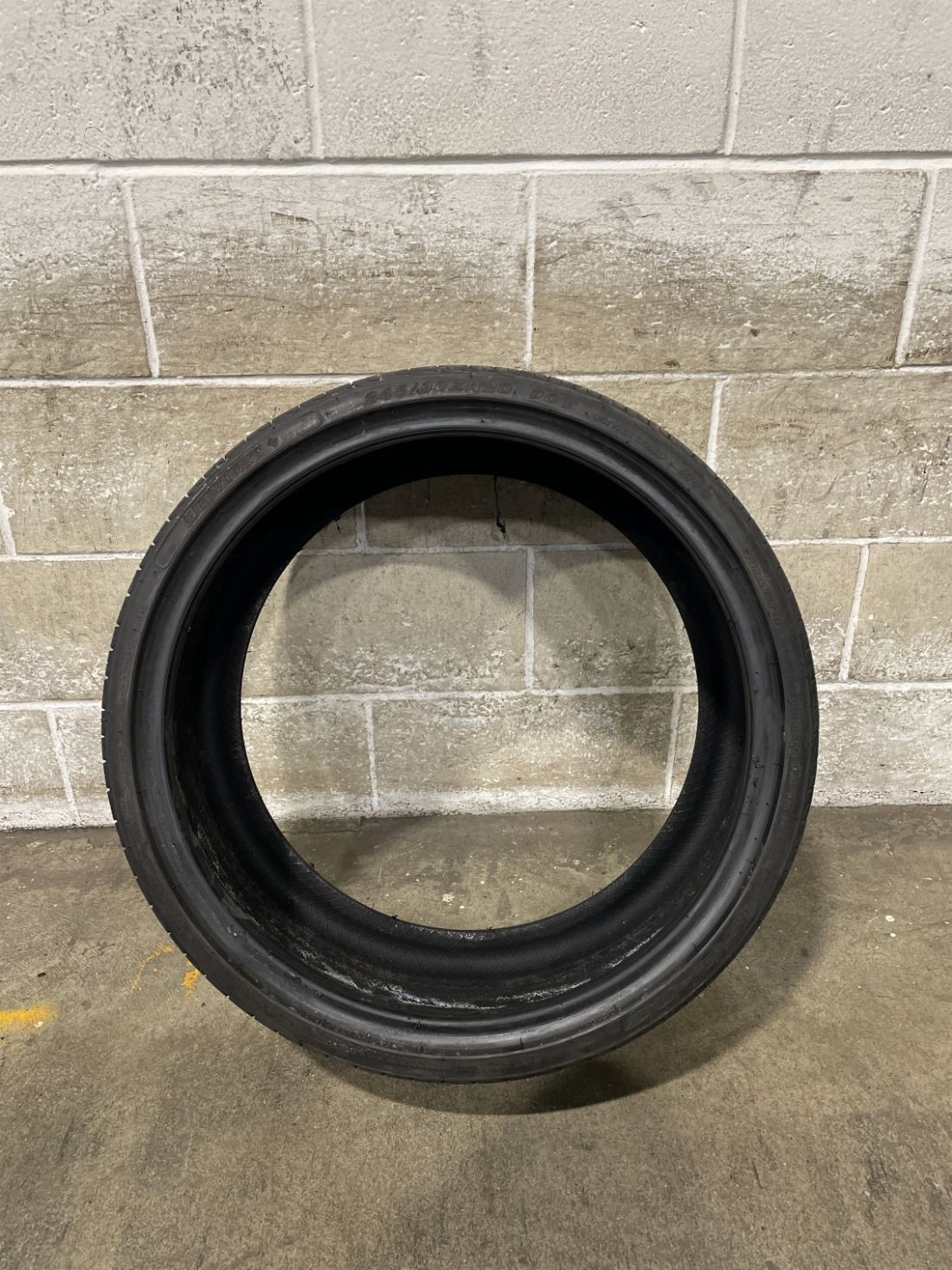 1x P245/30R20 West Lake SA-07 9/32 90 Y Used Tire 2453020
