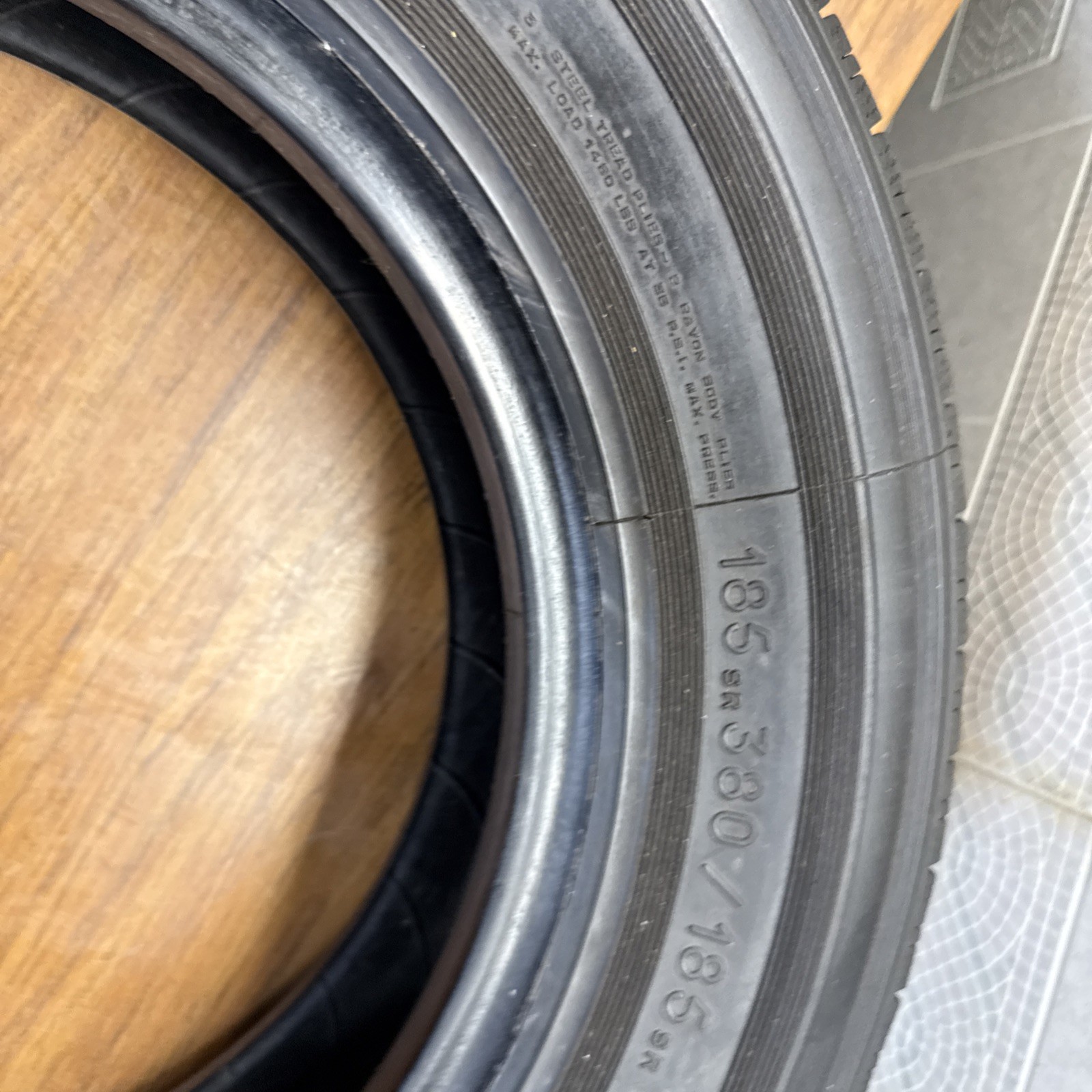 Michelin 185 – SR 380 / 185-15 X Made In France Tire #4 Triumph Jaguar MG ??