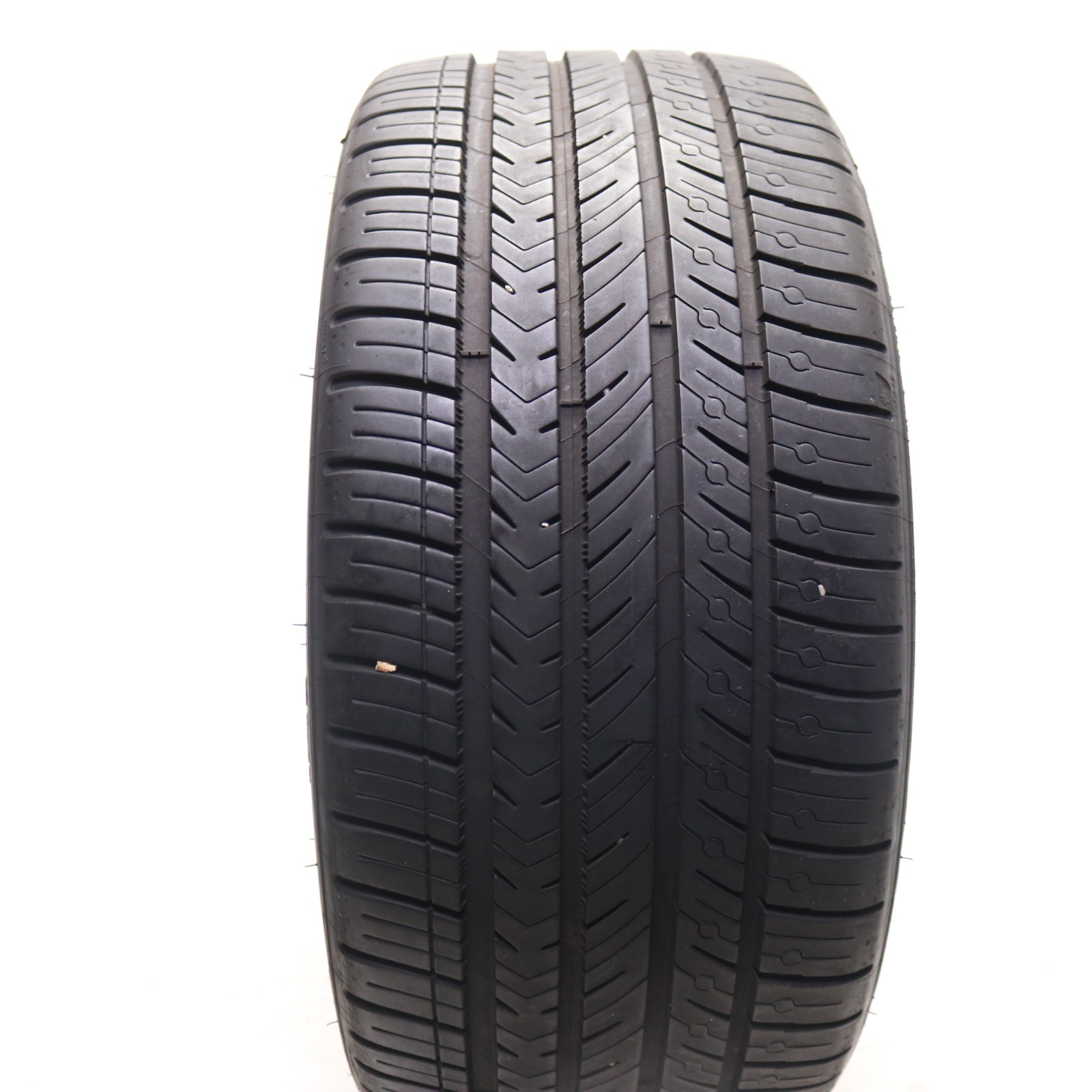 Set of 2 Used 245/40ZR18 Michelin Pilot Sport All Season 4 – 97Y – 8/32