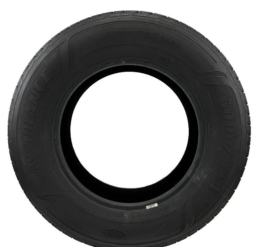 Used 255/65R18 Goodyear Assurance WeatherReady 111T 8.5/32 (DOT 23)