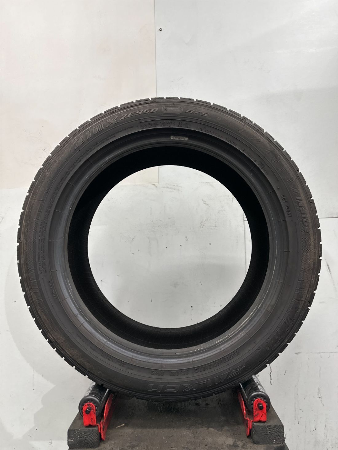 1 Falken Ziex ZE950 A/S Used Tire P235/50R18 2355018 235/50/18 9/32