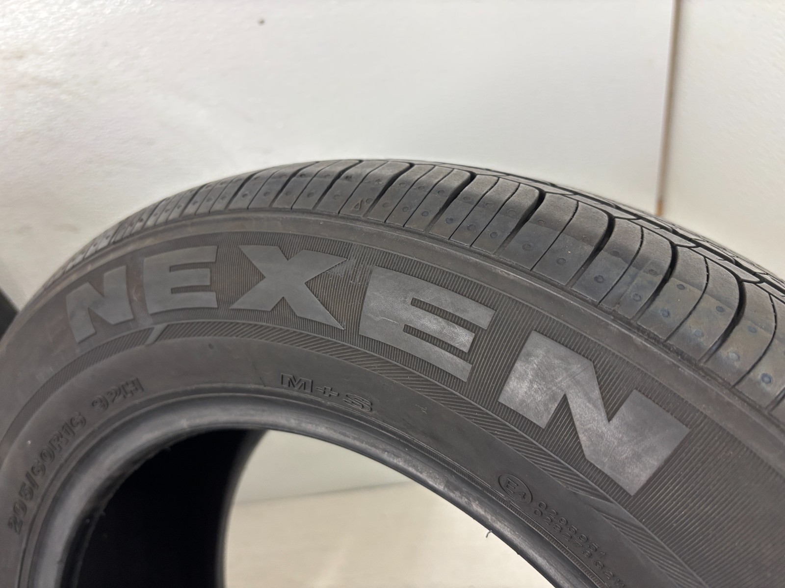 NO SHIPPING ONLY LOCAL PICK UP 2 Tires 205 60 16 Nexen N’Priz AH8