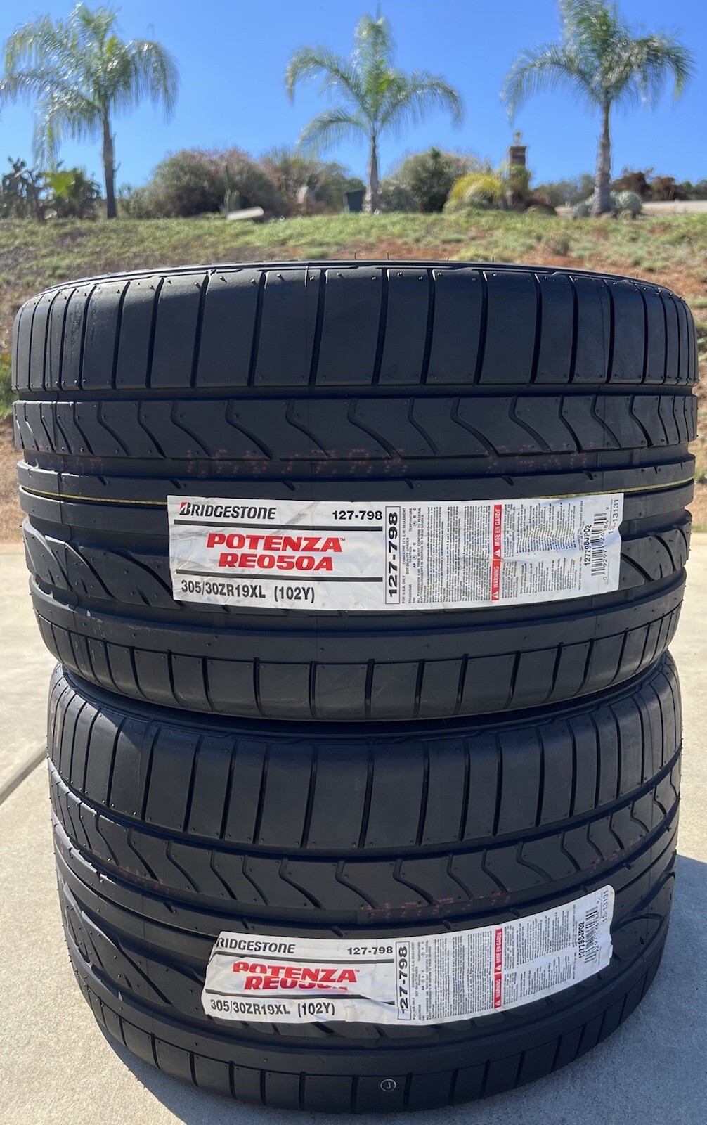 SET OF TWO BRAND NEW 305/30ZR19 Bridgestone RE050A Tires 3053019