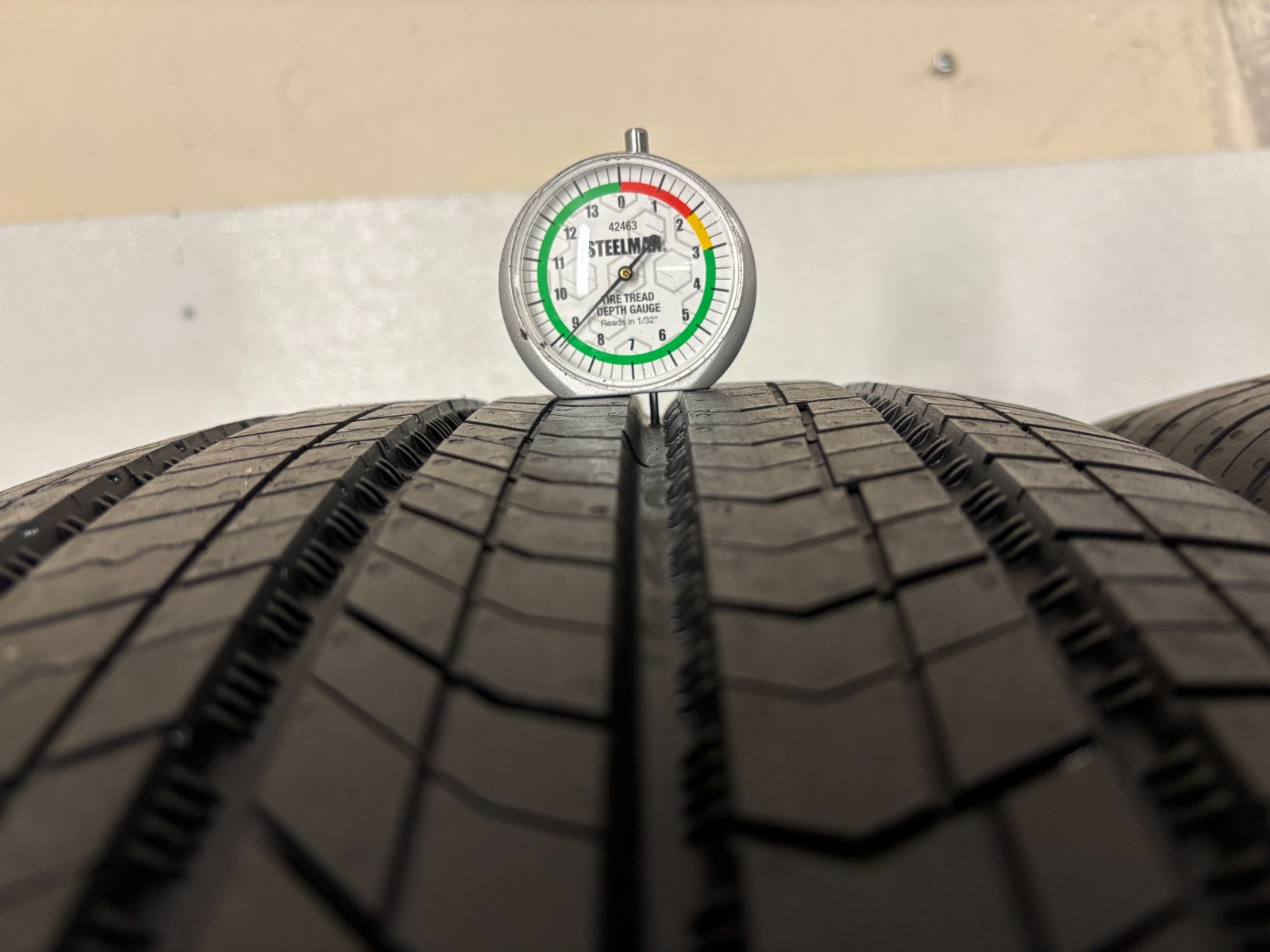 NO SHIPPING ONLY LOCAL PICK UP 2 Tires 265 45 21 Kumho Majesty X Solus