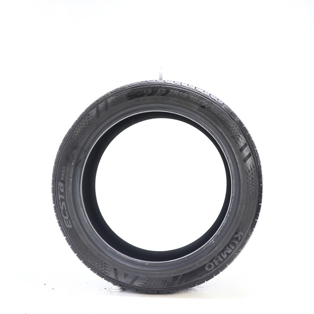 Used 245/45ZR19 Kumho Ecsta PA51 102W – 8.5/32