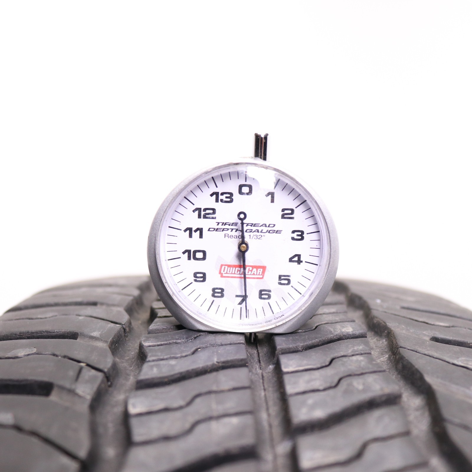 Set of 4 Used LT 225/75R16 Michelin Agilis CrossClimate – 115/112R – 6-7/32