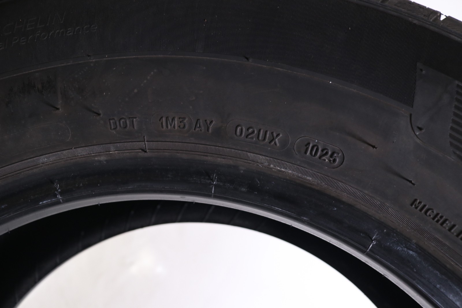 Set of 4 Used 255/65R18 Michelin Primacy A/S – 111H – 7.5-8/32