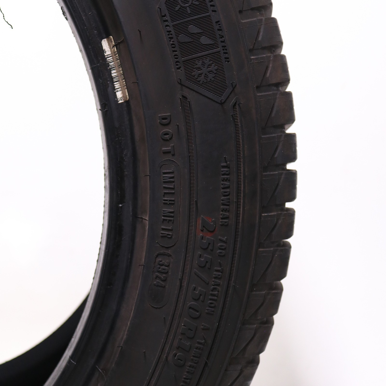Set of 2 Used 255/50R19 Goodyear Assurance WeatherReady 2 – 107V – 9.5-10.5/32