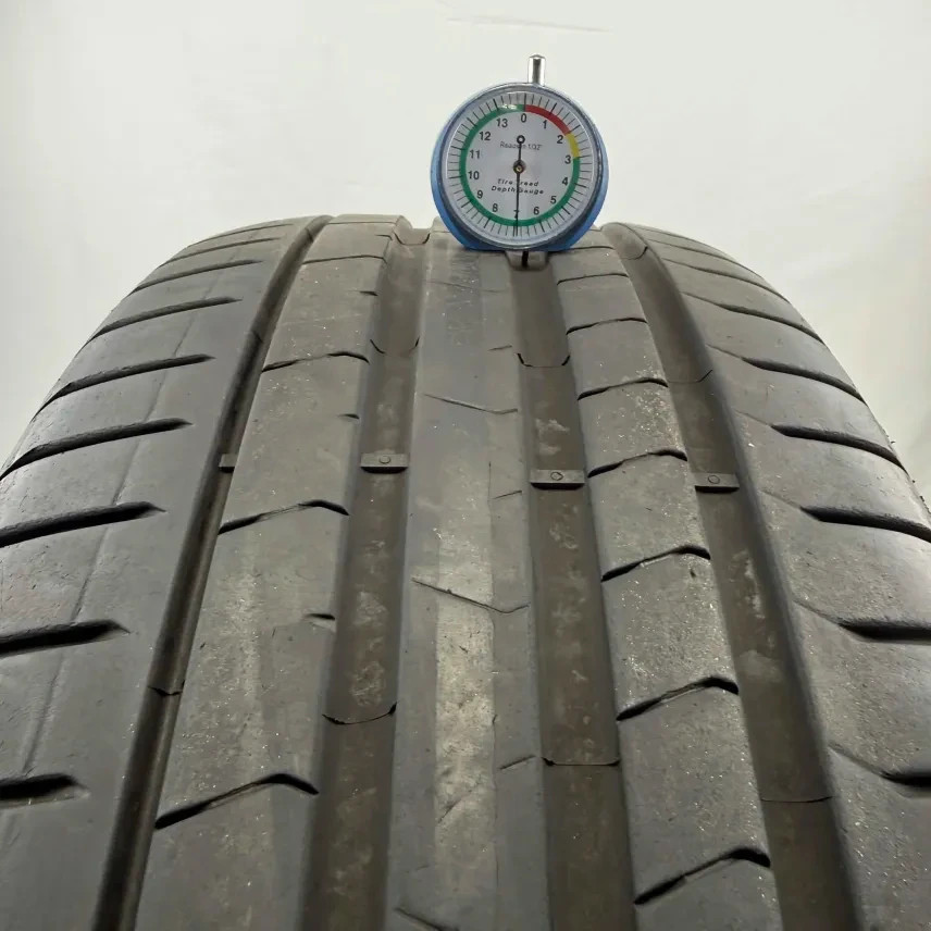 Used 245/35R20 Pirelli P Zero PZ4 MOE Run Flat 95Y 6.5/32 (DOT 23)