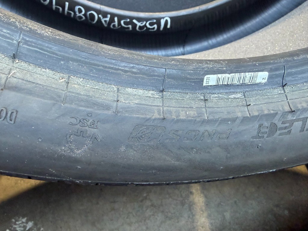 (QTY 2) HL265/40R22 Pirelli P-Zero PZ5 109Y XL Black Wall Tires 99% LUCID TIRES