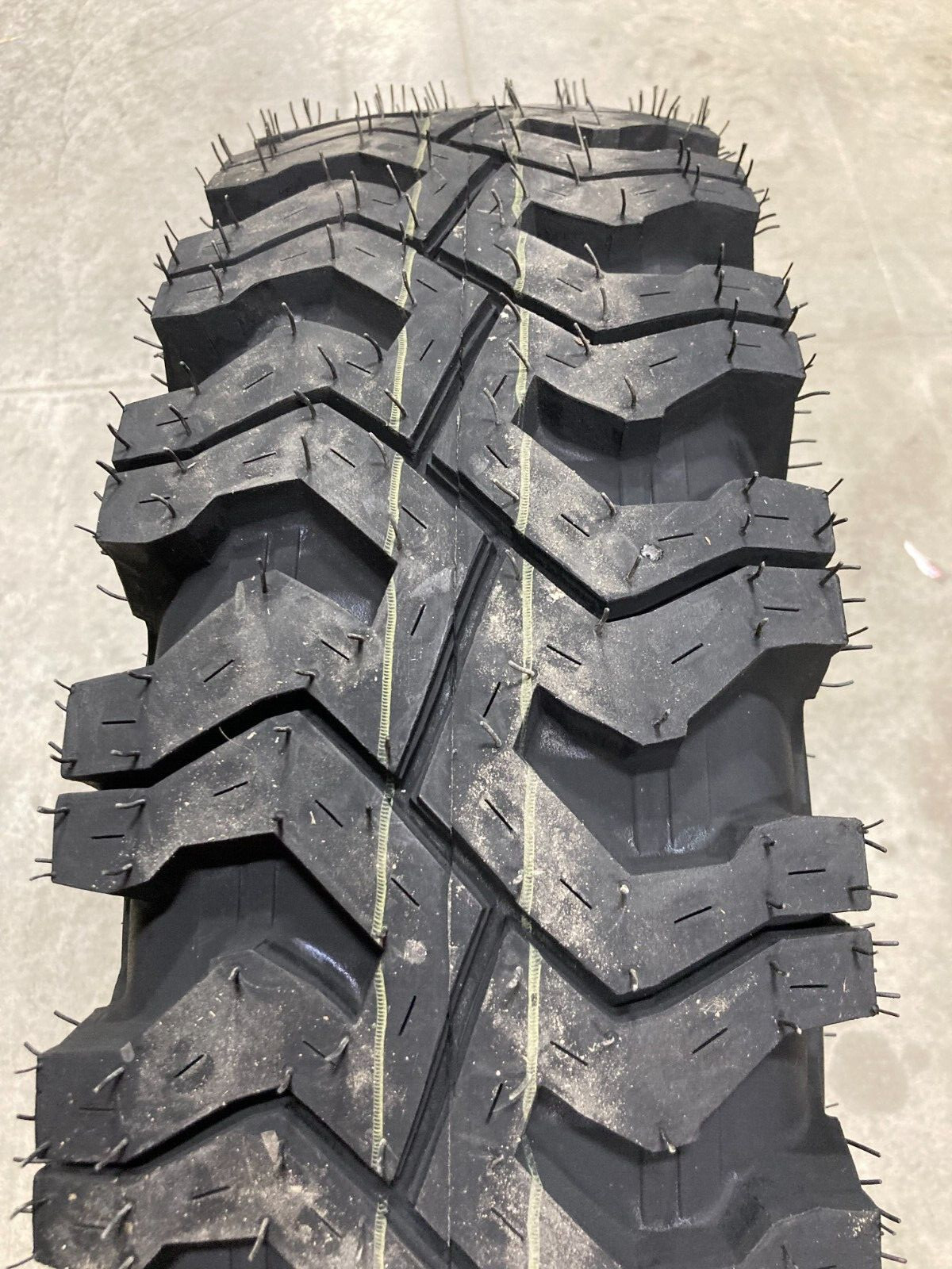 4 New Tires 9.00 16 Samson Bias Traker Plus M+S Mud Snow 12 ply Tubeless 9.00×16
