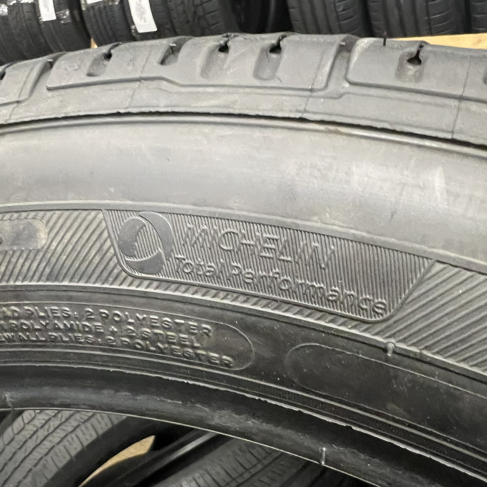 1 Tire LikeNEW Michelin Premier LTX 235/55R20 102V DOT.3923 8/32