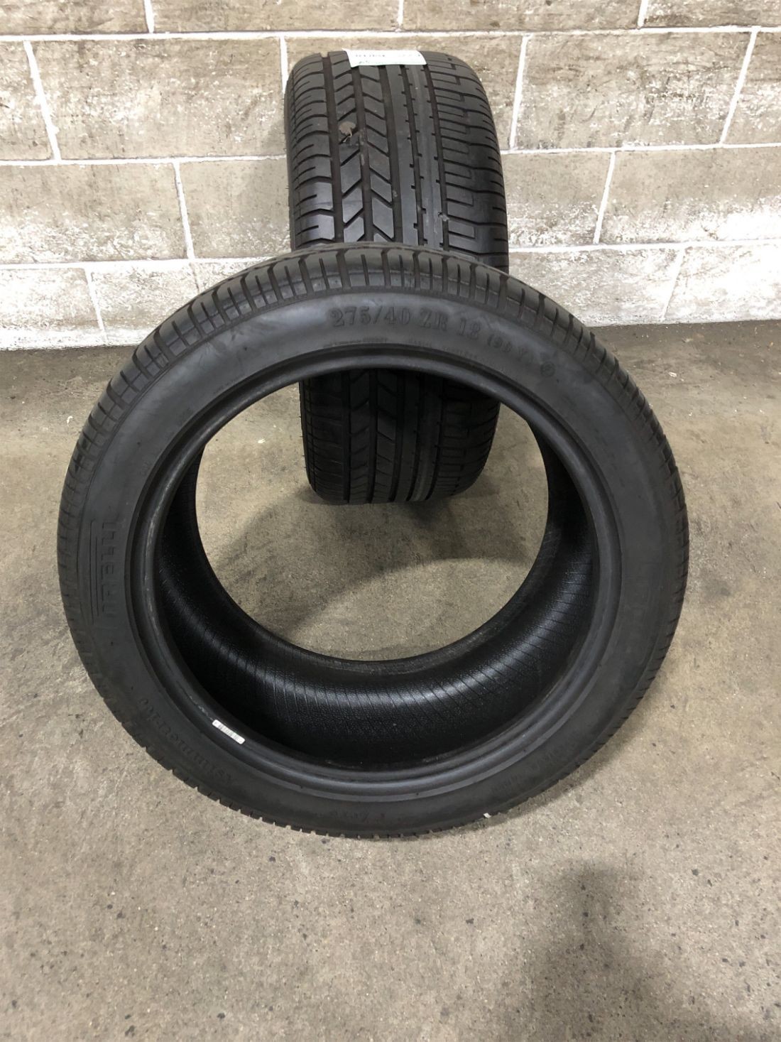 2x P275/40R18 Pirelli P Zero Asimmetrico F 8/32 99 Y Used Tires 2754018