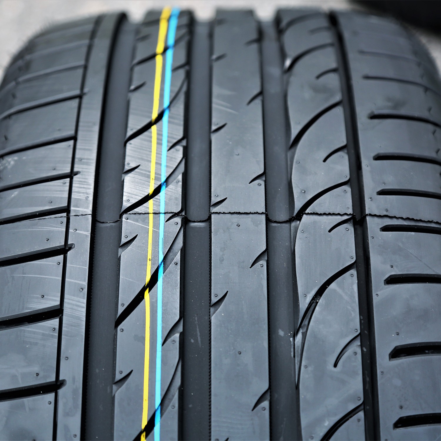 Tire Otani KC2000 285/45R22 114W XL AS A/S High Performance TakeOff