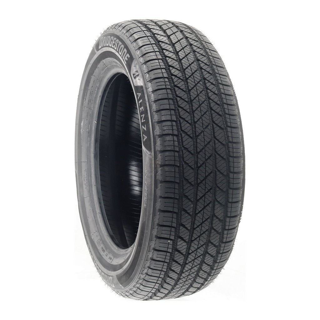 Set of (2) Driven Once 235/60R18 Bridgestone Alenza AS Ultra 107W – 10/32