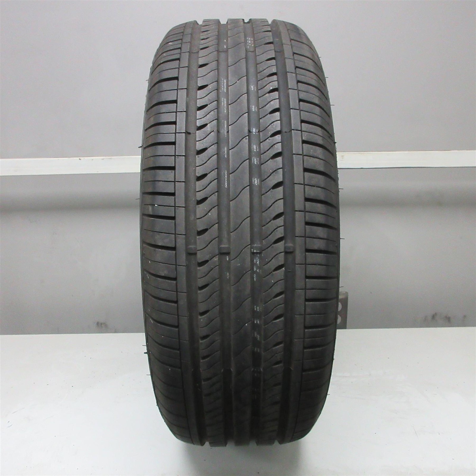 225/60R16 Starfire Solarus AS 98H Used Tire (9/32nd) NO PATCHES! (QTY 1)