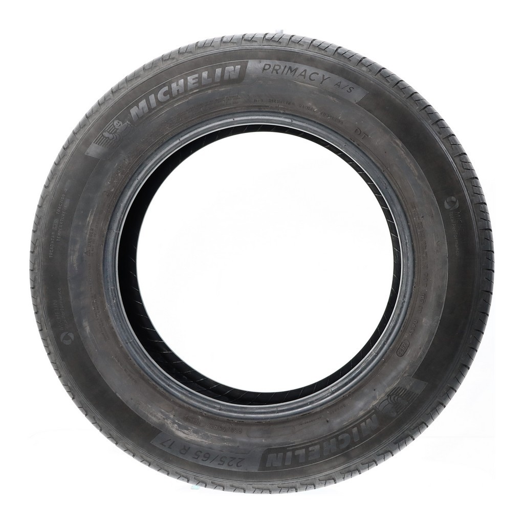 Set of (4) Used 225/65R17 Michelin Primacy A/S 102H – 6.5-7/32