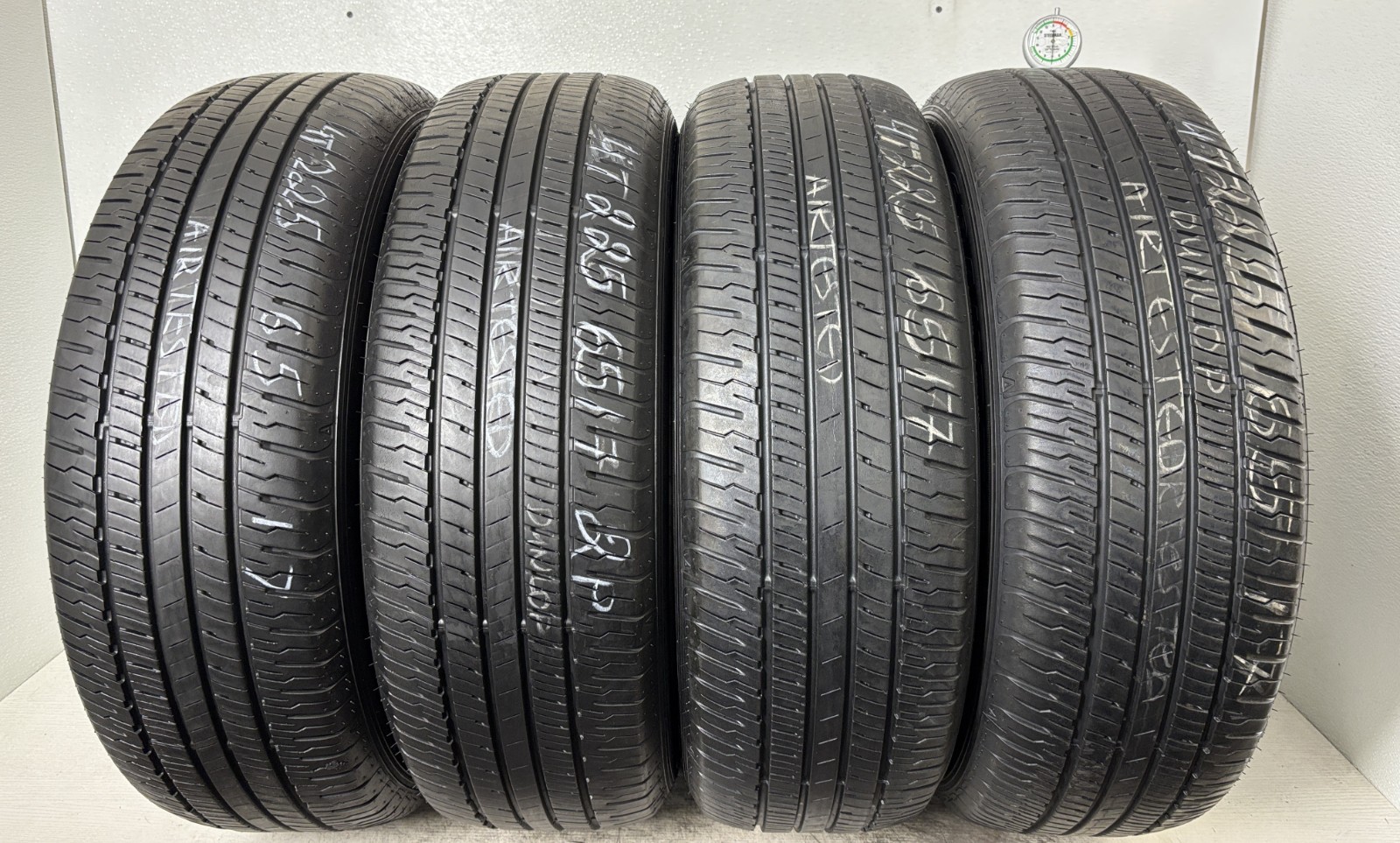 NO SHIPPING ONLY LOCAL PICK UP Set 4 Tires 225 65 17 Dunlop Grandtrek PT20