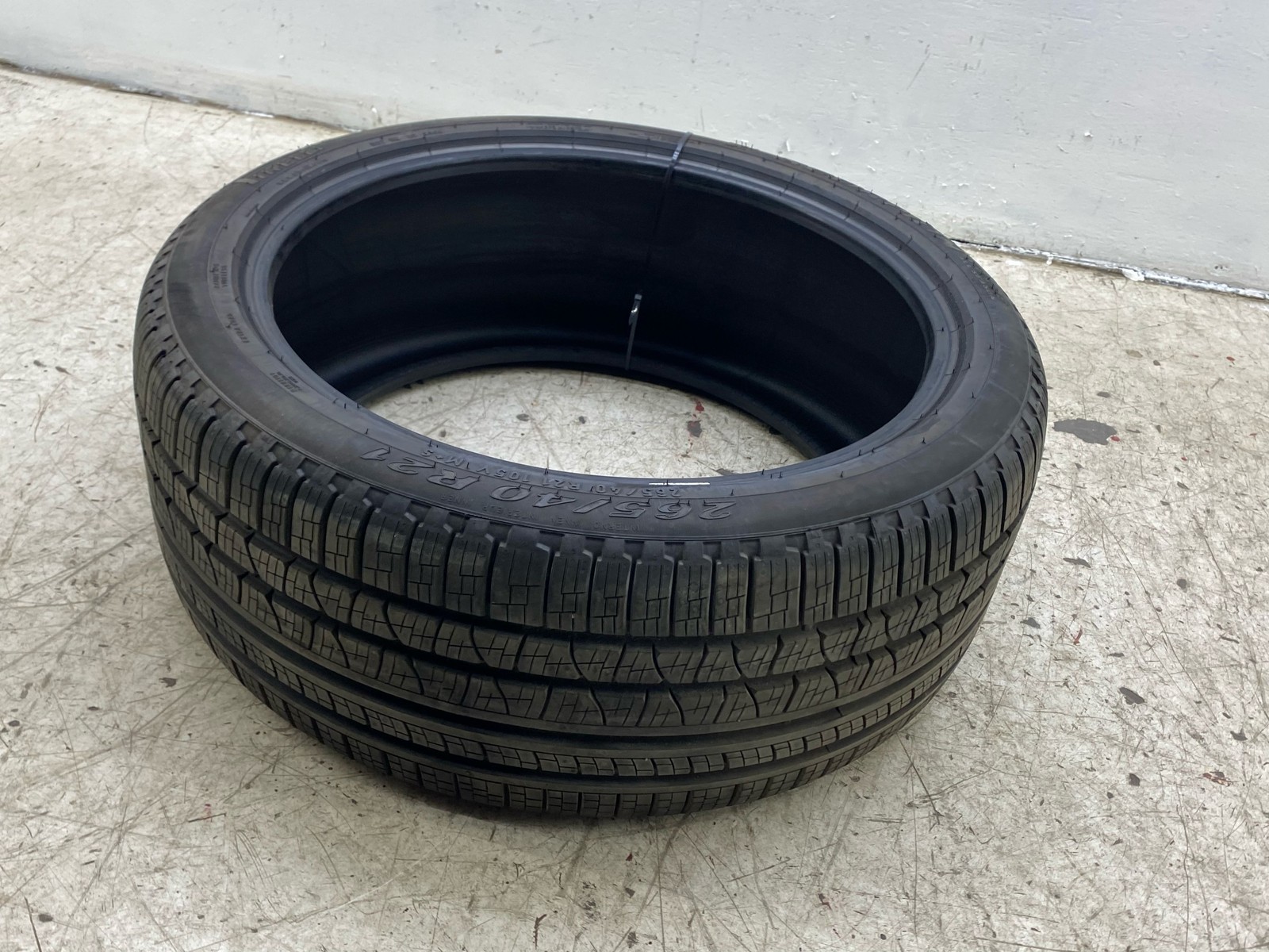 265/40/R21 PIRELLI SCORPION VERDE ALL SEASON 105V 10/32NDS DATECODE 5023
